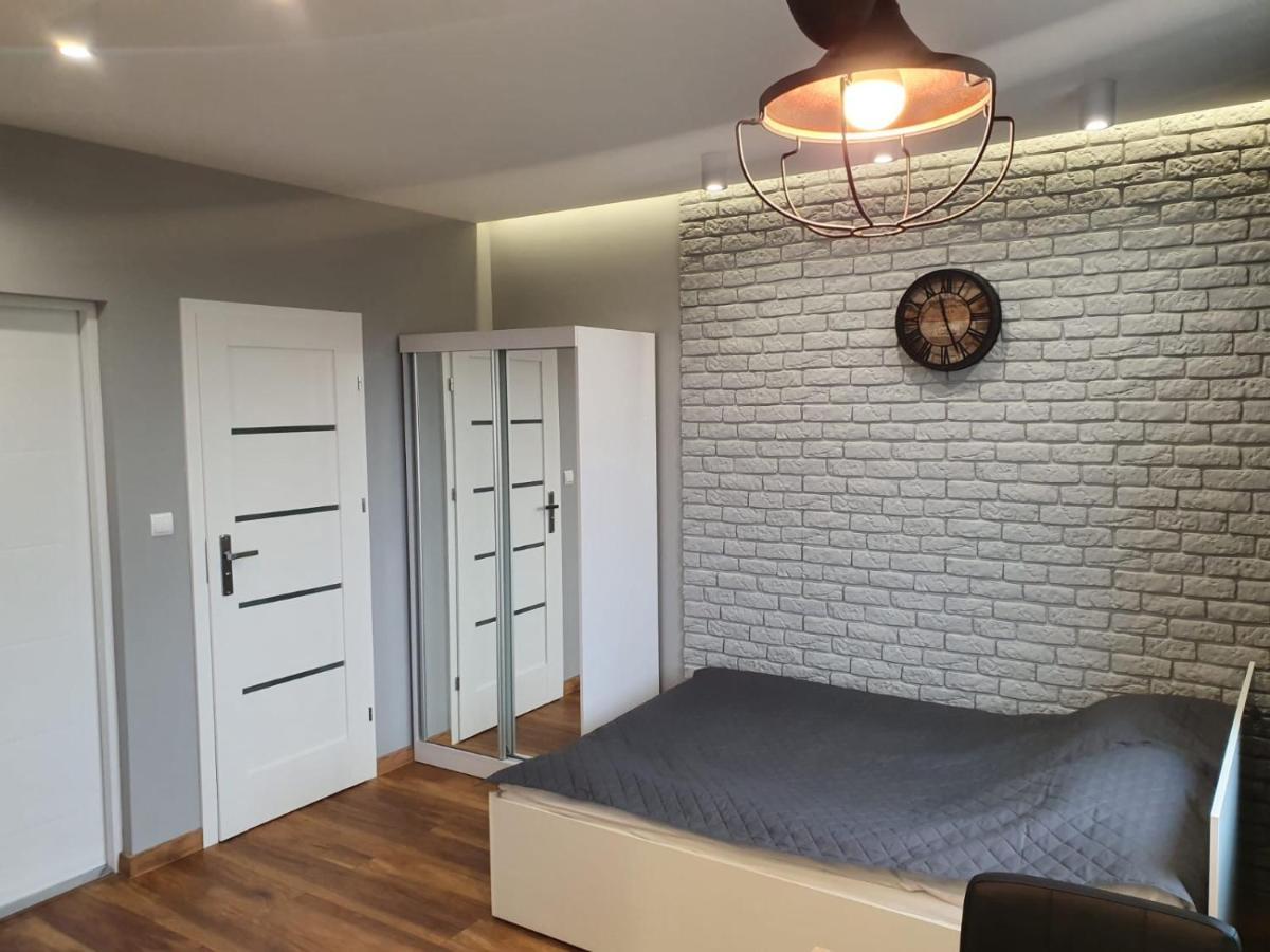 Nowe Apartamenty Ilawa Odnowiciela Z Klimatyzacja Esterno foto
