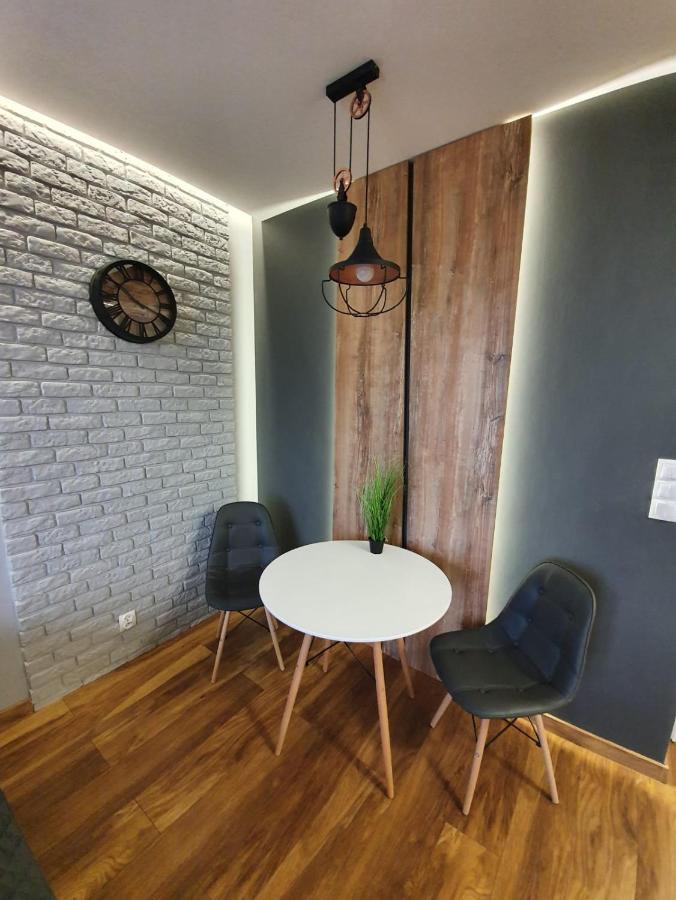 Nowe Apartamenty Ilawa Odnowiciela Z Klimatyzacja Esterno foto